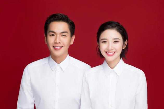 张若昀唐艺昕结婚证件照曝光 经纪人贾川开心祝福