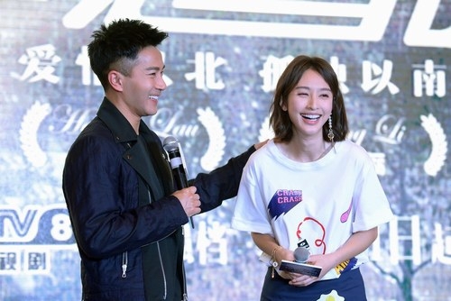 刘恺威被问杨幂显尴尬 难道真的离婚了？