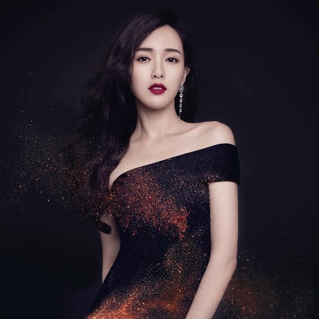什么！唐嫣罗晋明年3月意大利完婚？
