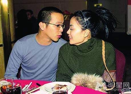 窦唯无缘与王菲复合 被爆已娶第三任娇妻