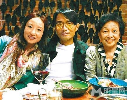 香港小虎队林利傍被曝小三上位 揭现成员情况