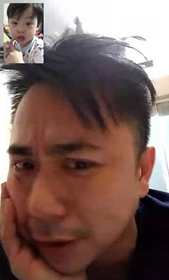 小彬彬和儿子视频聊天