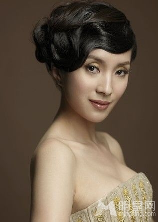 汤灿为何被判十五年没有杨钰莹幸运？
