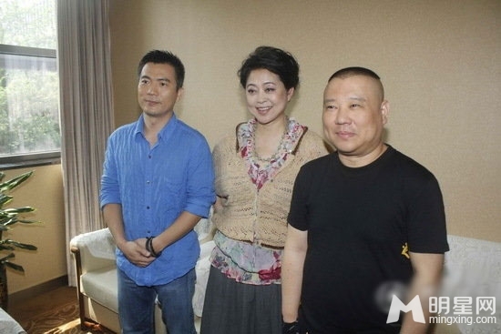 倪萍《脱颖而出》做考官 称央视不给机会“疯