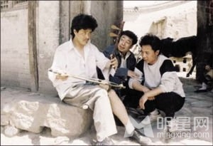 赵本山成长往事曝光：家里穷 吃百家饭长大
