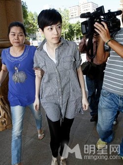 徐怀钰违约案上诉被台高院驳回 判赔42万人民币