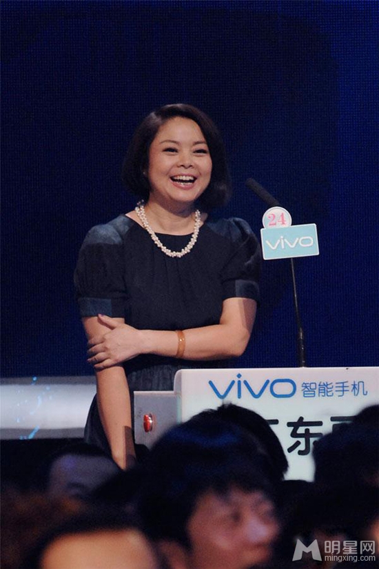 非诚勿扰丁东丽爆灯反悔引不满 孟飞为此动怒
