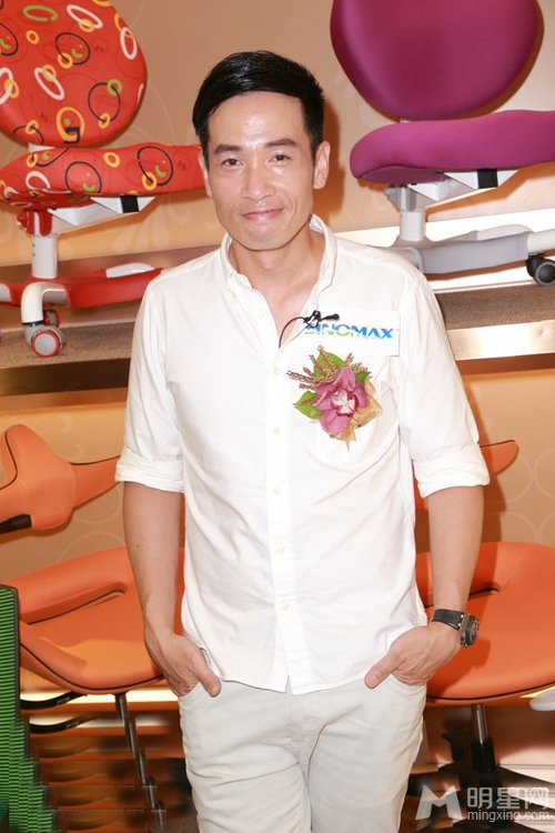 陈茵媺加拿大安胎 陈豪拒透露胎儿性别