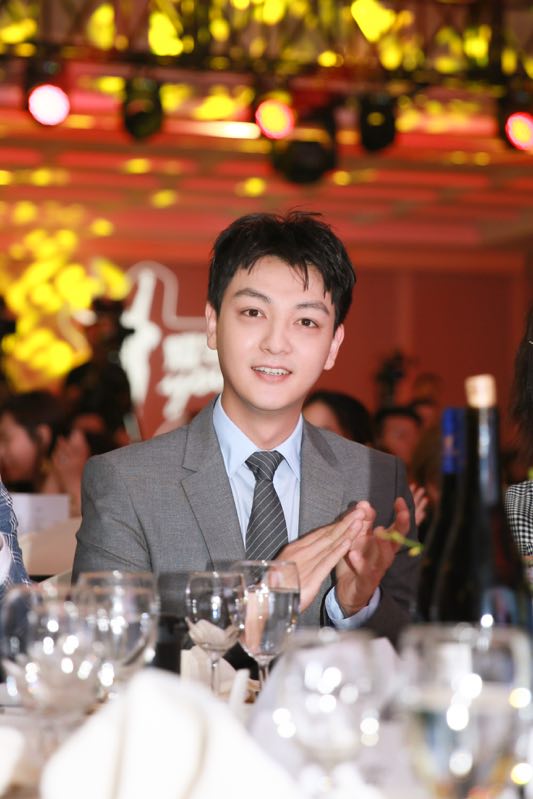 微信图片_201906120005206.jpg