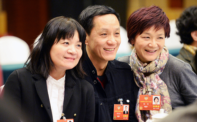 从左到右：王丽萍，冯远征，姚珏