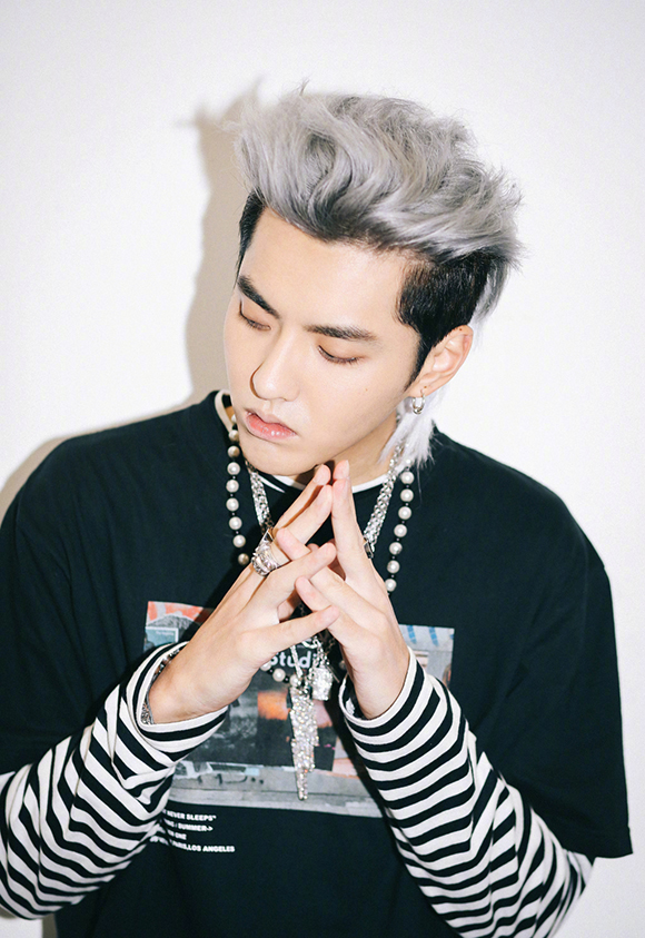 吴亦凡受邀“超级碗”预热 系首位在超级碗表演的华人