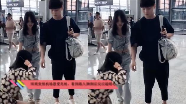 郑爽与男友张恒在机场被路人偶遇