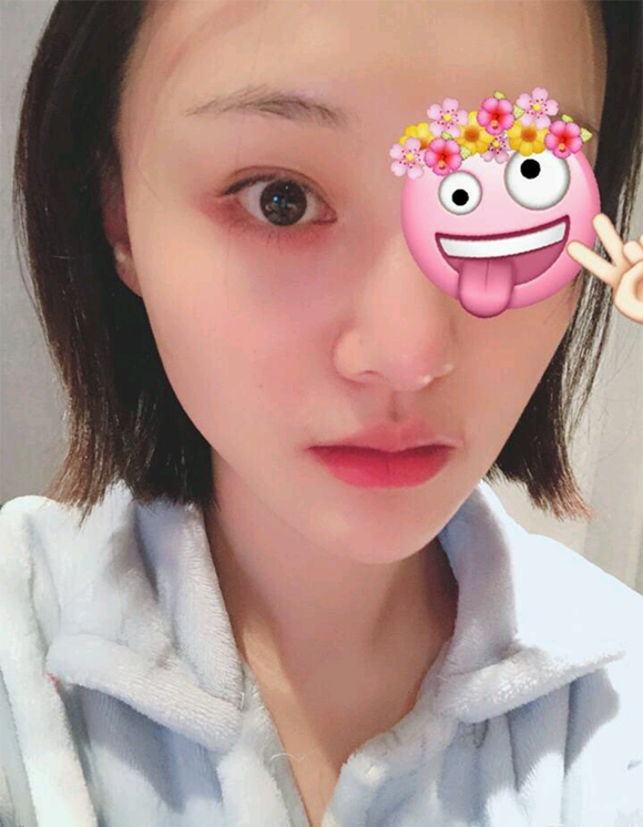 郑爽素颜