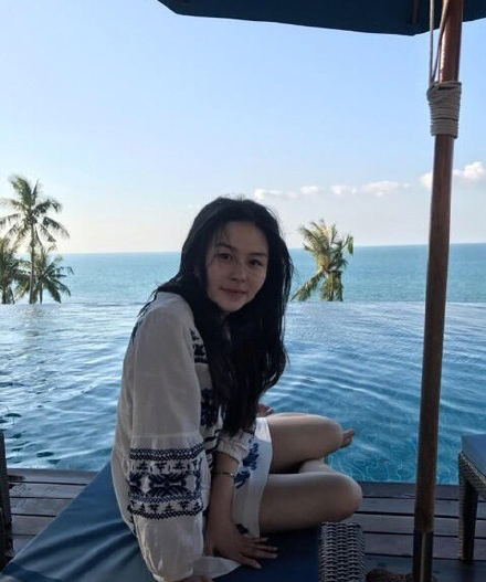 沈月因压力大不出道 邱淑贞：请多给我女儿一些私人空间