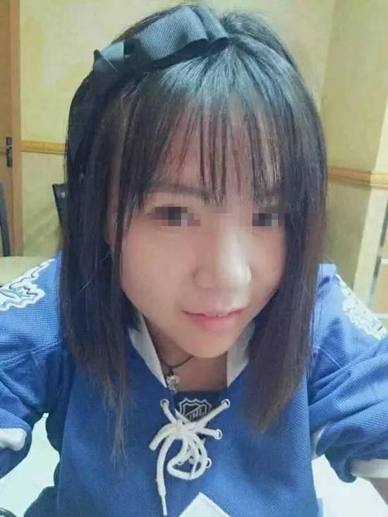 失联女生自拍