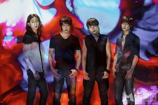 韩国实力男团CNBLUE 10月日本举行室内巡演