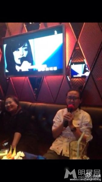 周笔畅为我是歌手决赛准备 KTV练习歌曲