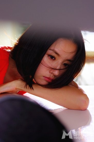 董洁离婚后再出新作 首部音乐微电影诠释自我