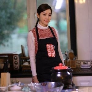 逆天了！40岁单亲妈妈美如少女 小她17岁的鲜肉狂表白