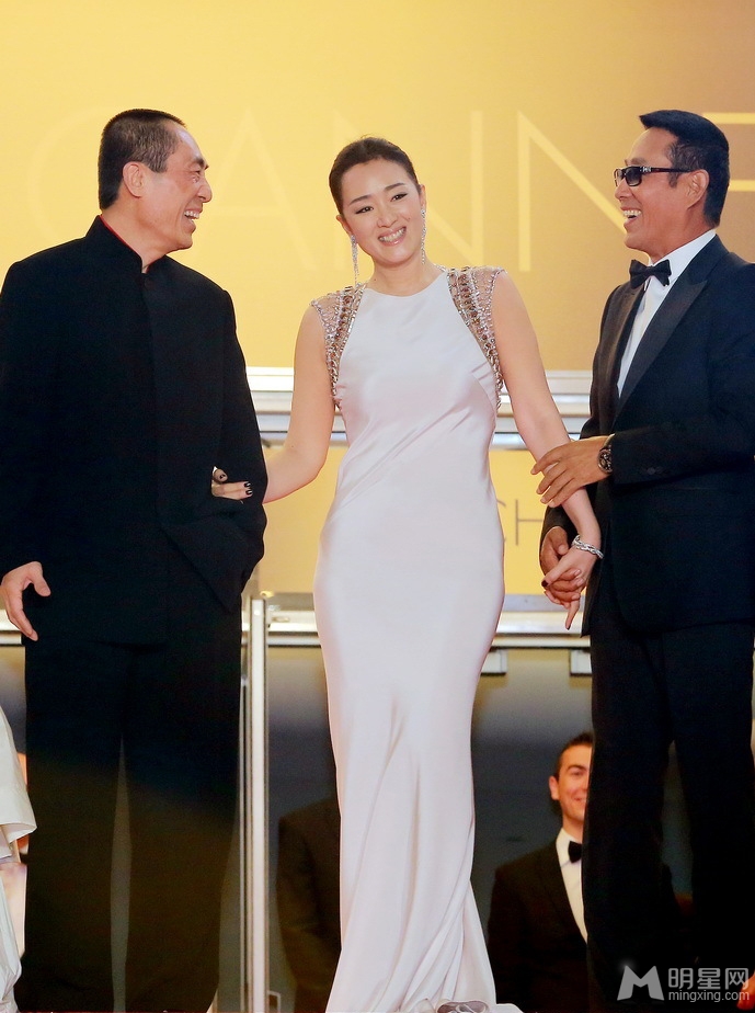张艺谋携归来戛纳首映两代谋女郎老辣对清纯_图-15