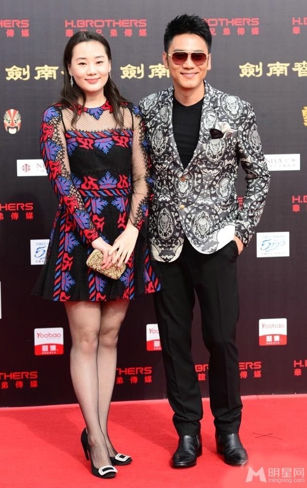华谊20周年庆典众星云集冯绍峰宋丹丹带伤出席_图-21