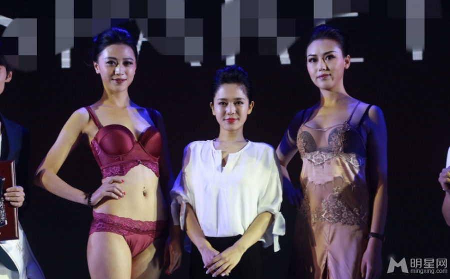 盘点宅男女神苍井空进军中国后的八大事件_图-3