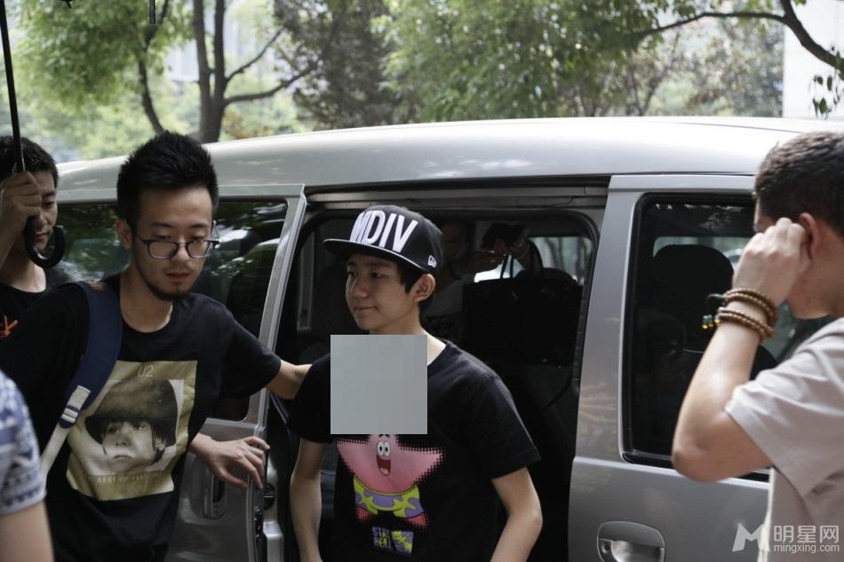 《爵迹》开拍吴亦凡陈伟霆李治廷王源严屹宽纷纷赴约_图-10