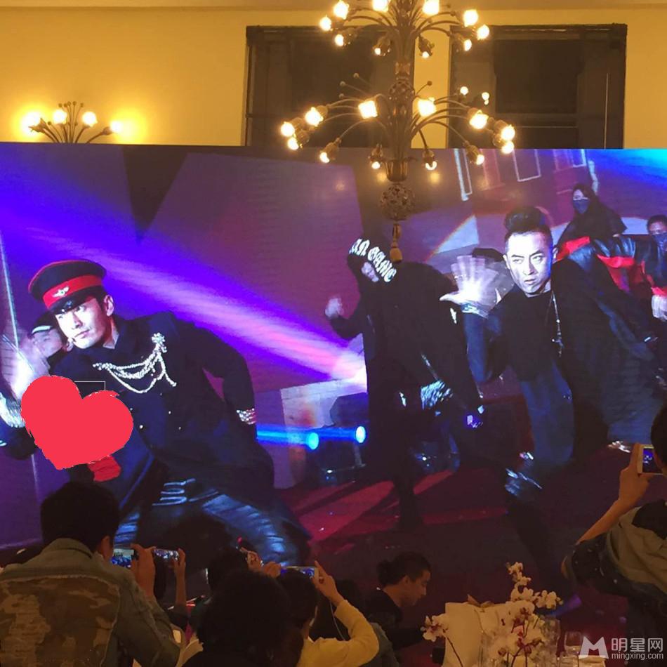 黄晓明杨颖婚礼内场布置超奢华亲吻掀高潮_图-25
