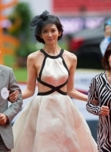 林志玲现身马术大赛大尺度照首次曝光