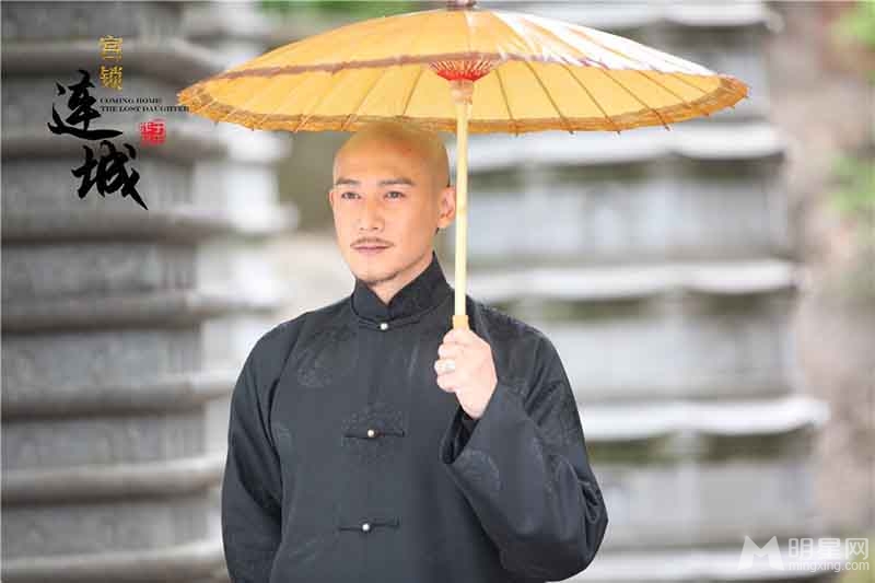 宫锁连城曝陆毅沧桑照_图-6