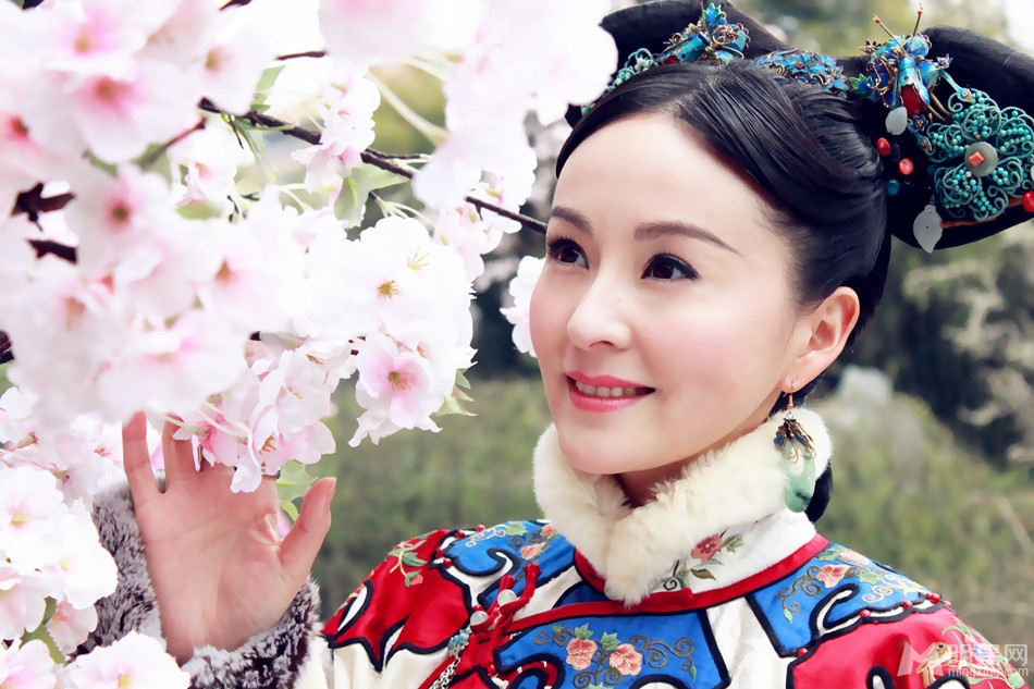 宫锁连城戴娇倩剧照莞尔一笑百媚生_图-5
