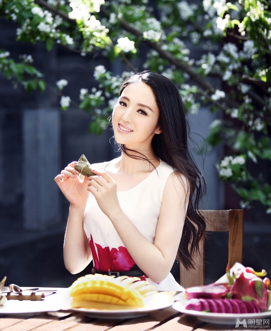 董璇清新典雅写真曝光十足女神魅力_图-8