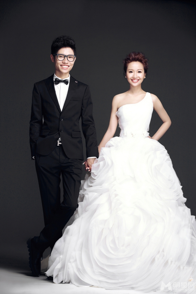 李行亮唯美婚纱照曝光与女友携手步入婚姻殿堂_图-9