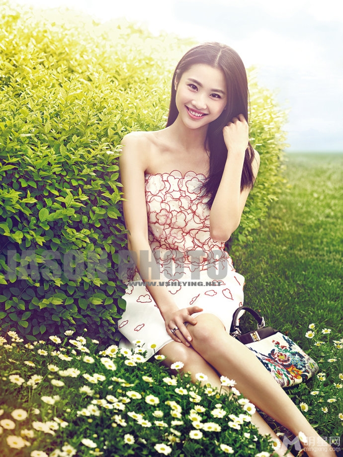 谋女郎张慧雯夏日写真清纯美女气质佳_图-5