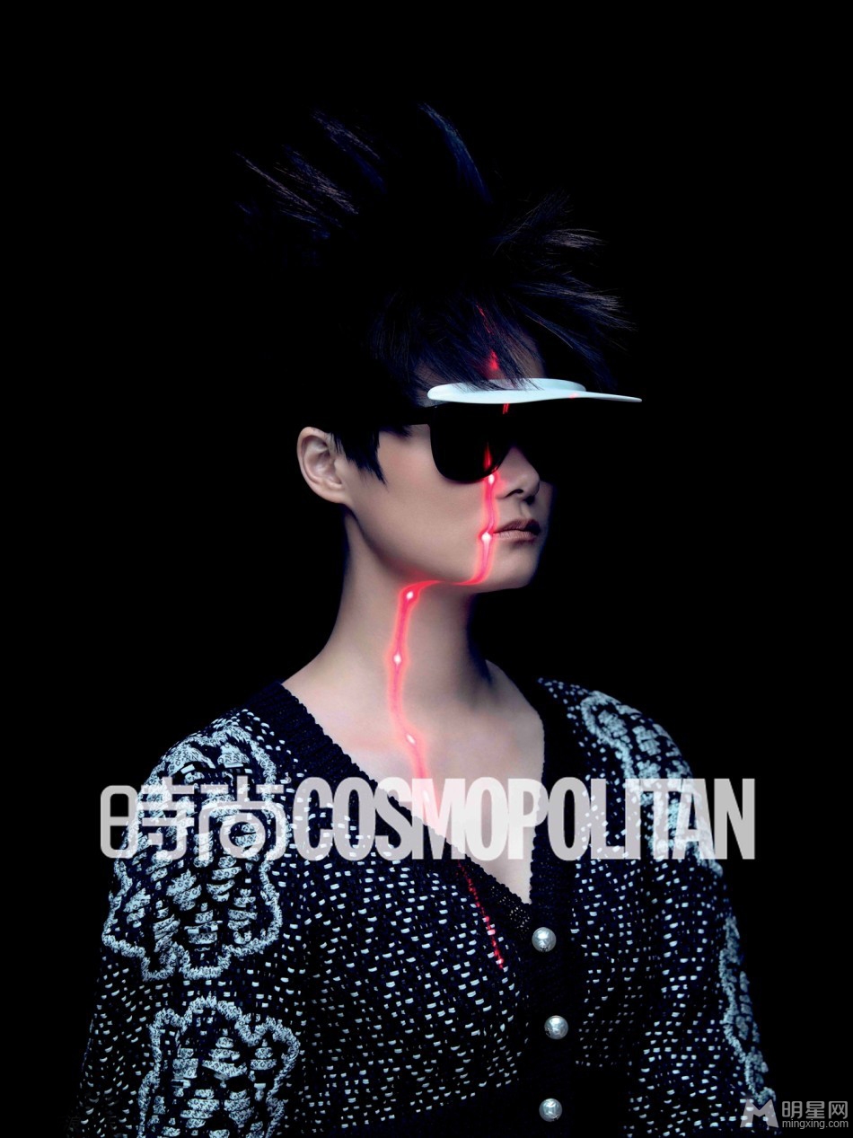 李宇春魅惑写真曝光艳丽色彩秀时尚_图-8