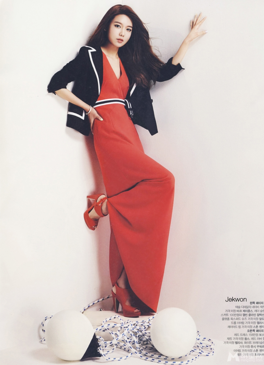 少女时代成员秀英登陆TheCelebrity6月号_图-8