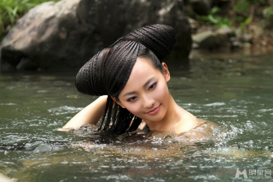 美人如画激情剧照杜淳偷窥张嘉倪洗澡_图-8