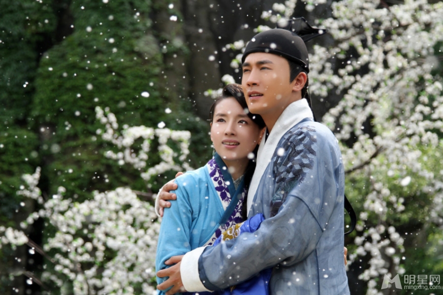 杜淳董洁美人如画演绎痴情虐恋_图-9