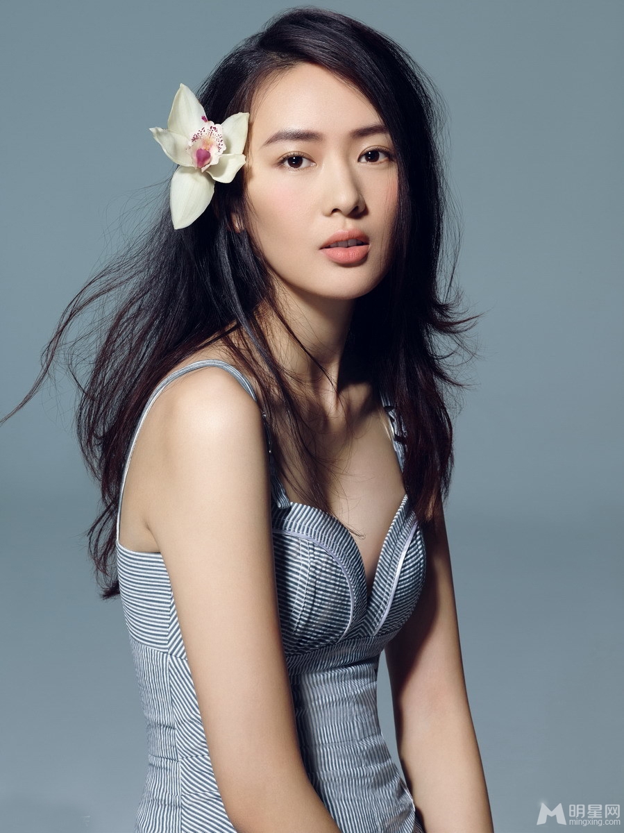 童瑶青春写真曝光甜美笑容如花绽放_图-2