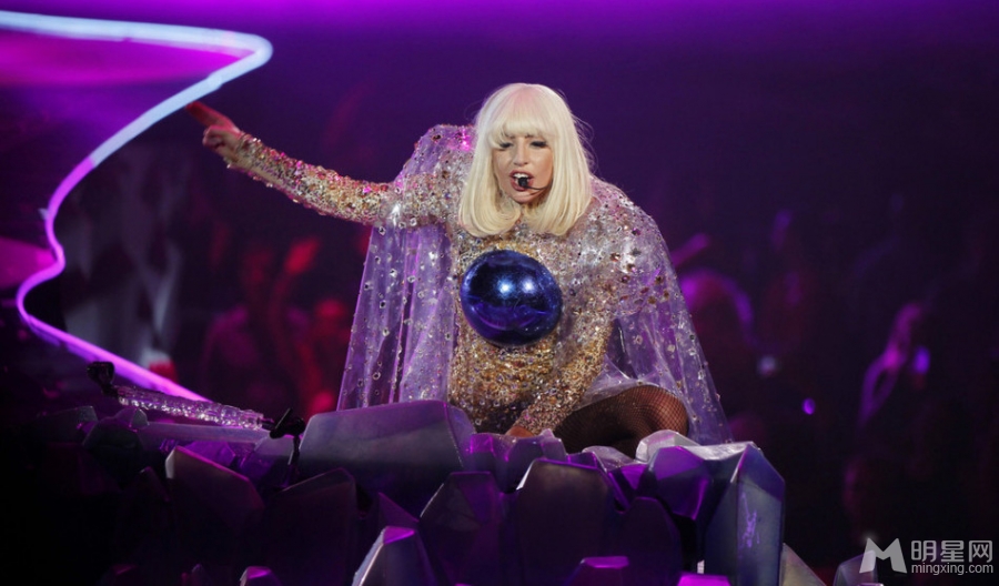 LadyGaga百变造型亮瞎眼雷人风格引爆眼球_图-5
