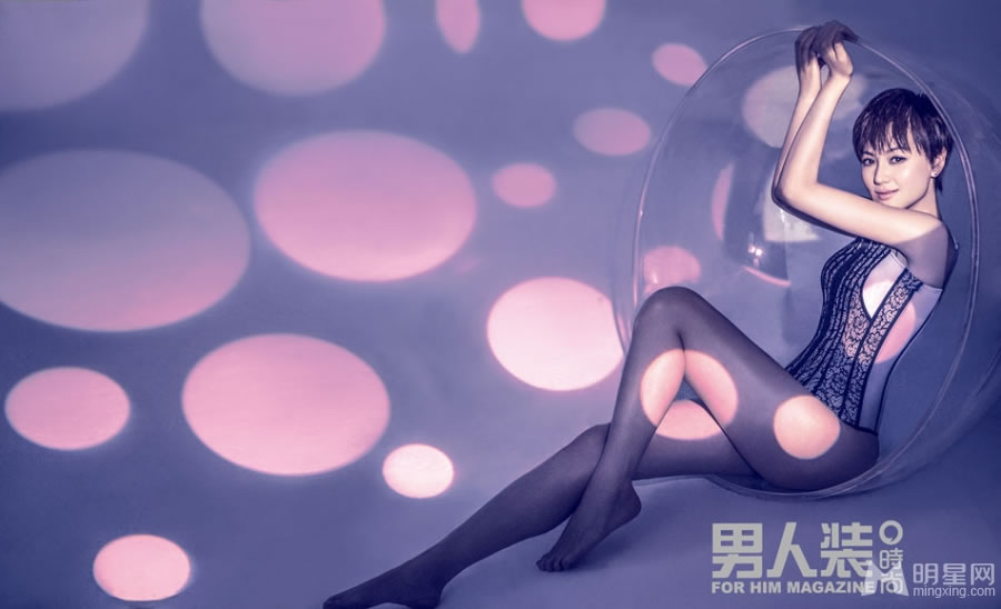 袁姗姗戴娇倩同登男人装比拼性感_图-1