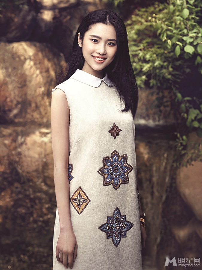 张慧雯花从写真曝光笑容甜美如花_图-2