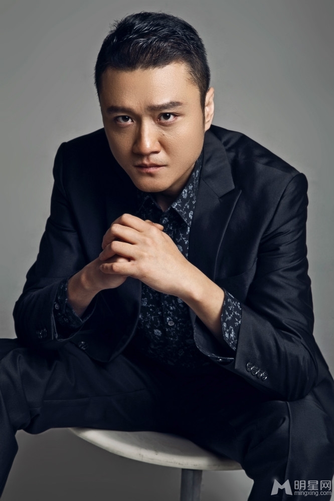 郭鹏型男写真百变造型魅力十足_图-6