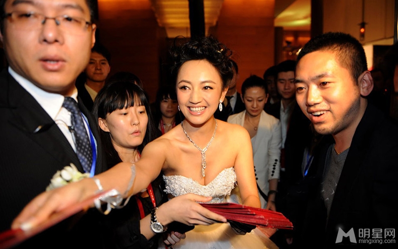 华谊女郎齐上阵美女与华谊兄弟的火花_图-15