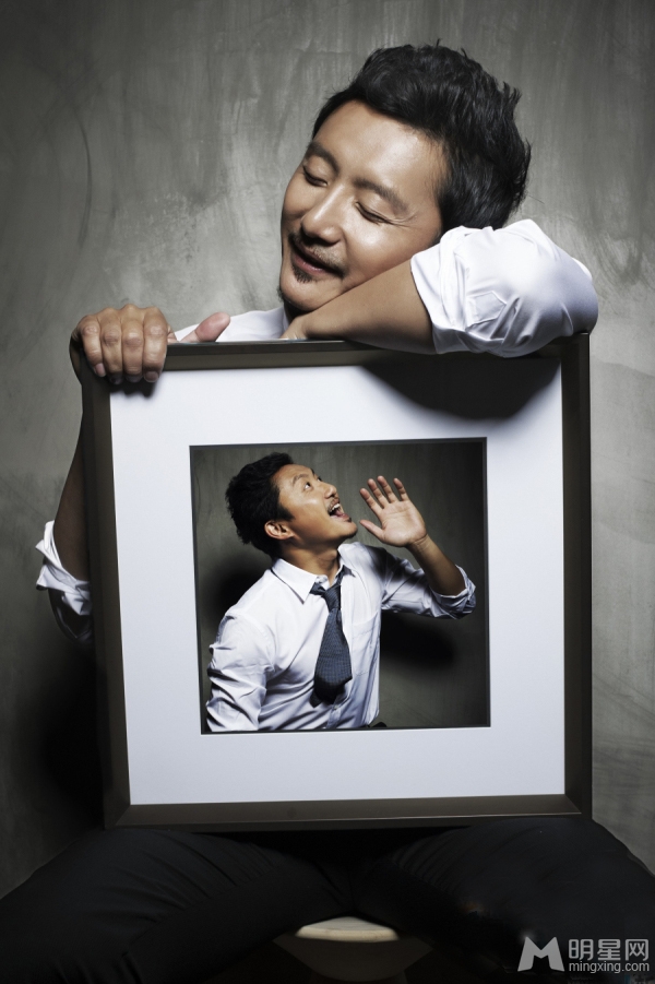 涂松岩时尚写真曝光沉稳儒雅魅力十足_图-2