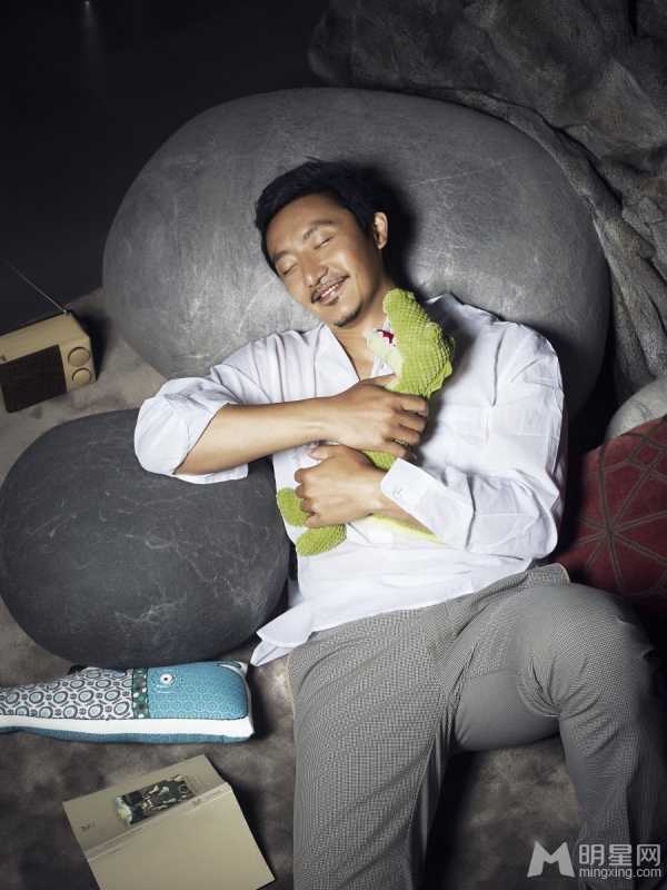 涂松岩时尚写真曝光沉稳儒雅魅力十足_图-4