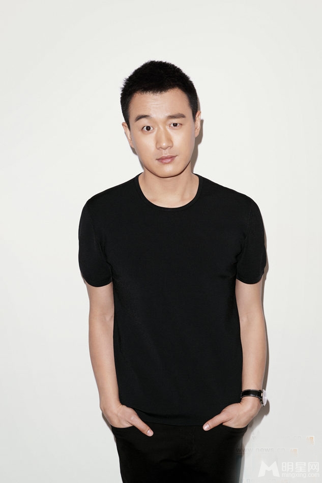佟大为登时尚杂志封面尽展成熟男人魅力_图-3