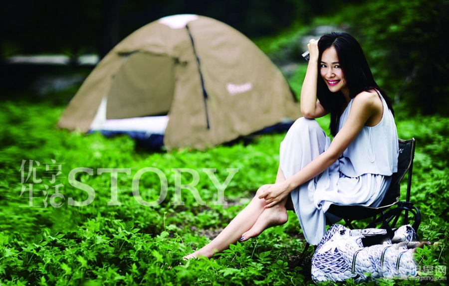 江一燕优享生活写真淡雅清新展明媚笑容_图-6