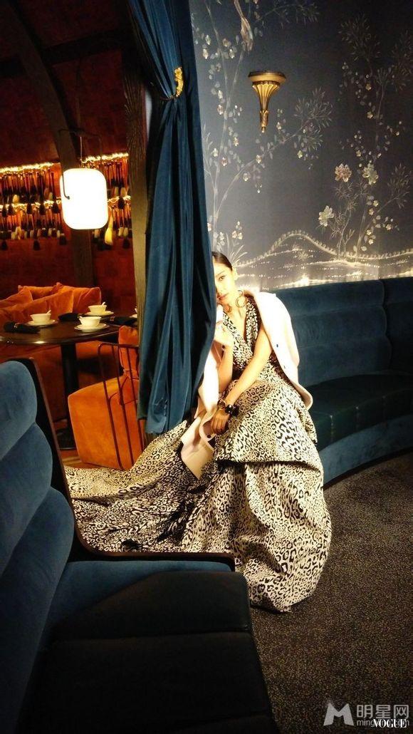 Angelababy美艳登Vogue感谢黄晓明给自己自由_图-13