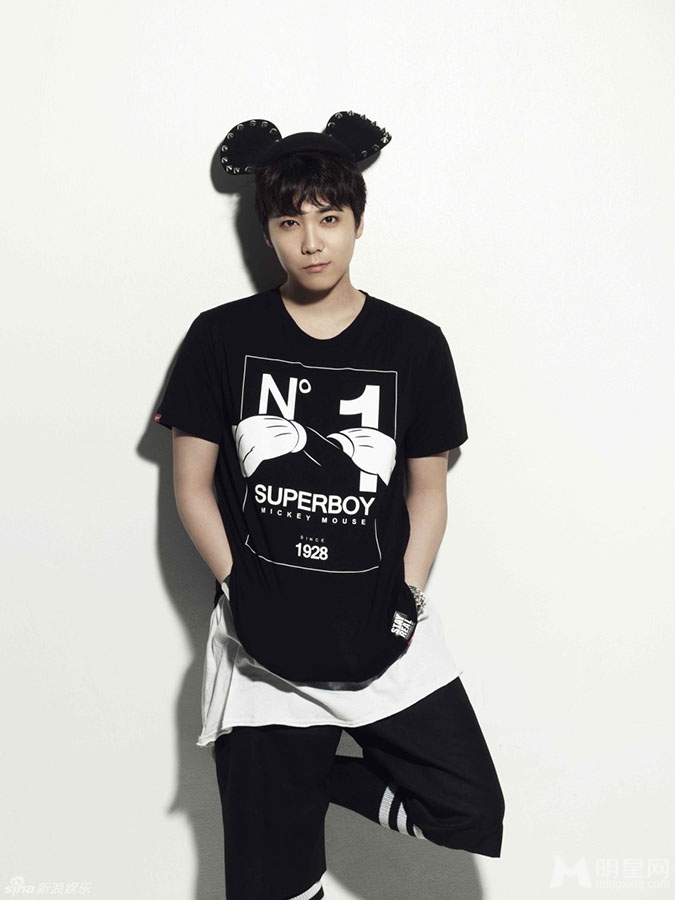 FTISLAND最新时尚写真新时代花美男_图-6